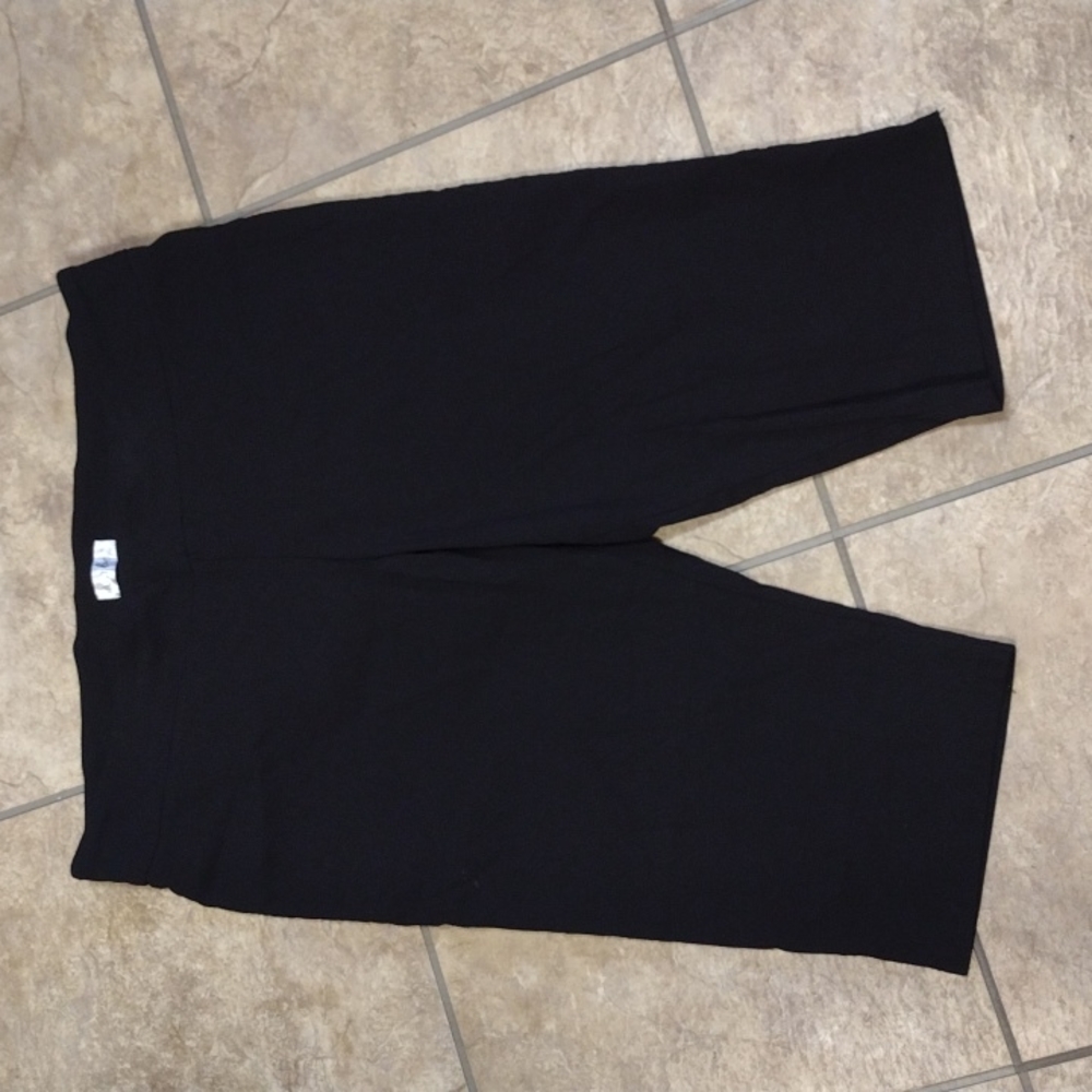 Black Dressy Capris